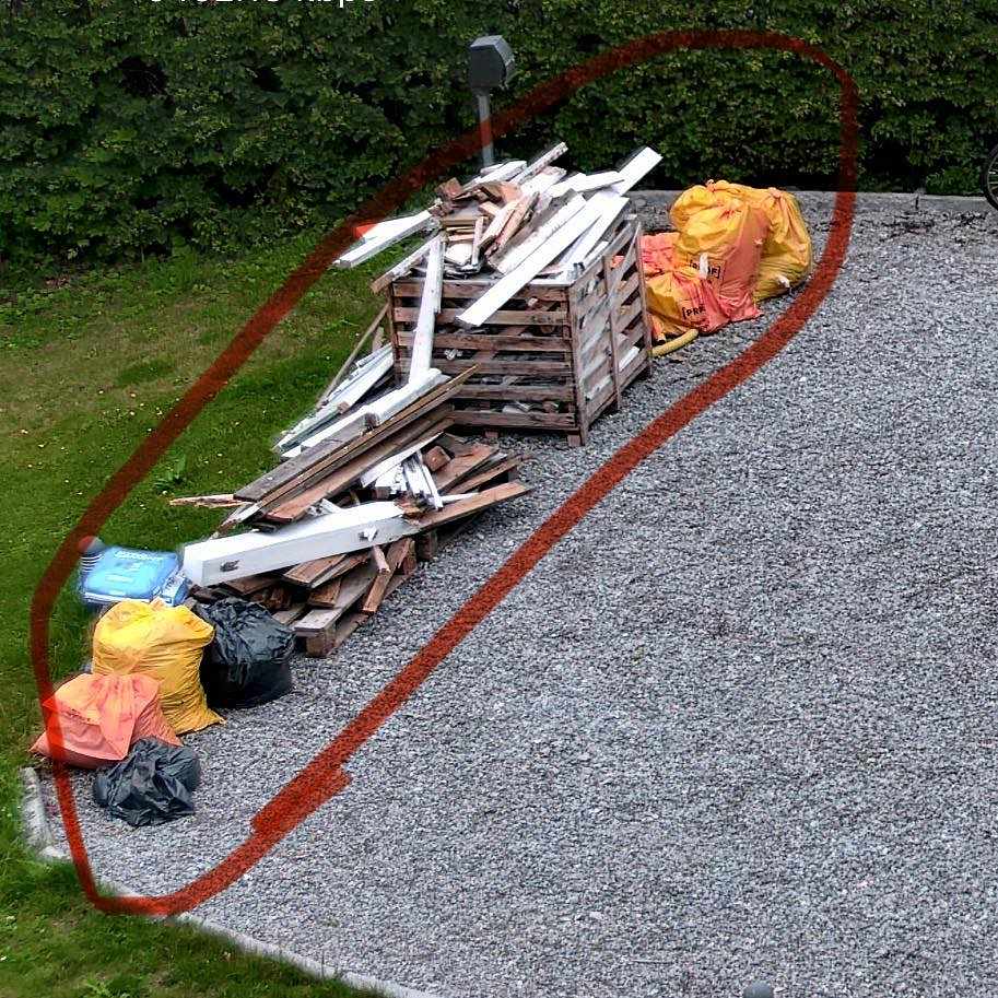 image of Mest trä men även plast - Stocksund