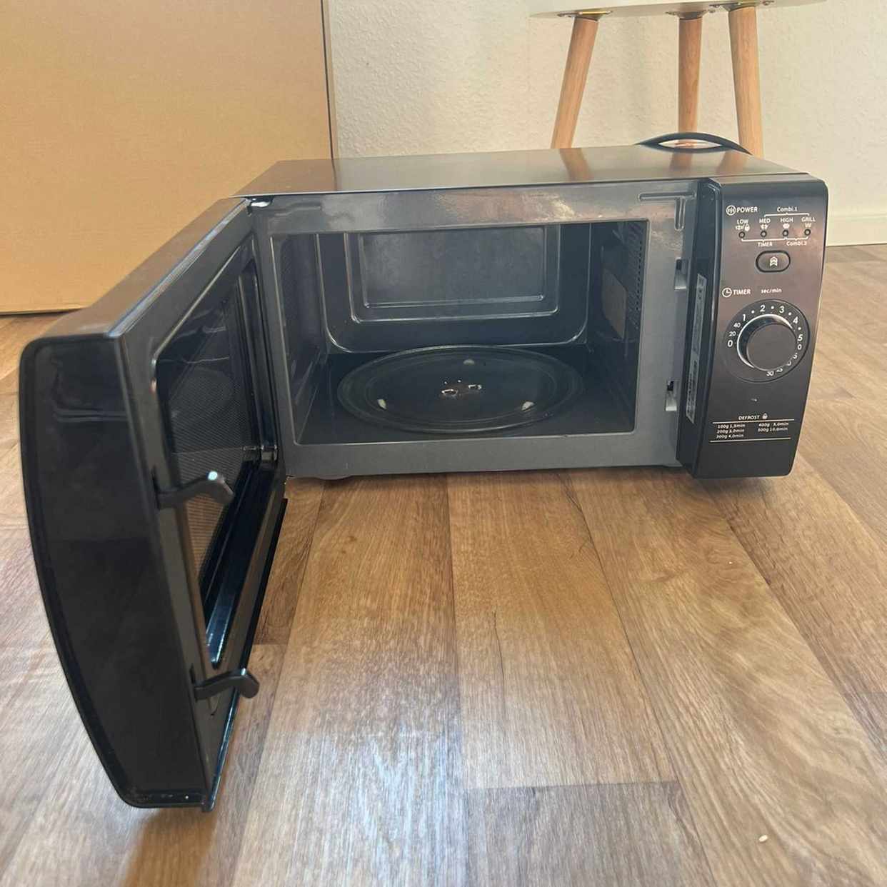 image of 2 Year old non functional - Berlin