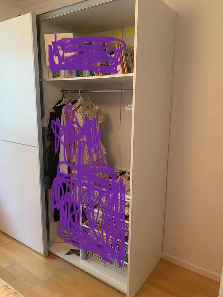 image of 184 garderob med skjutdör - 