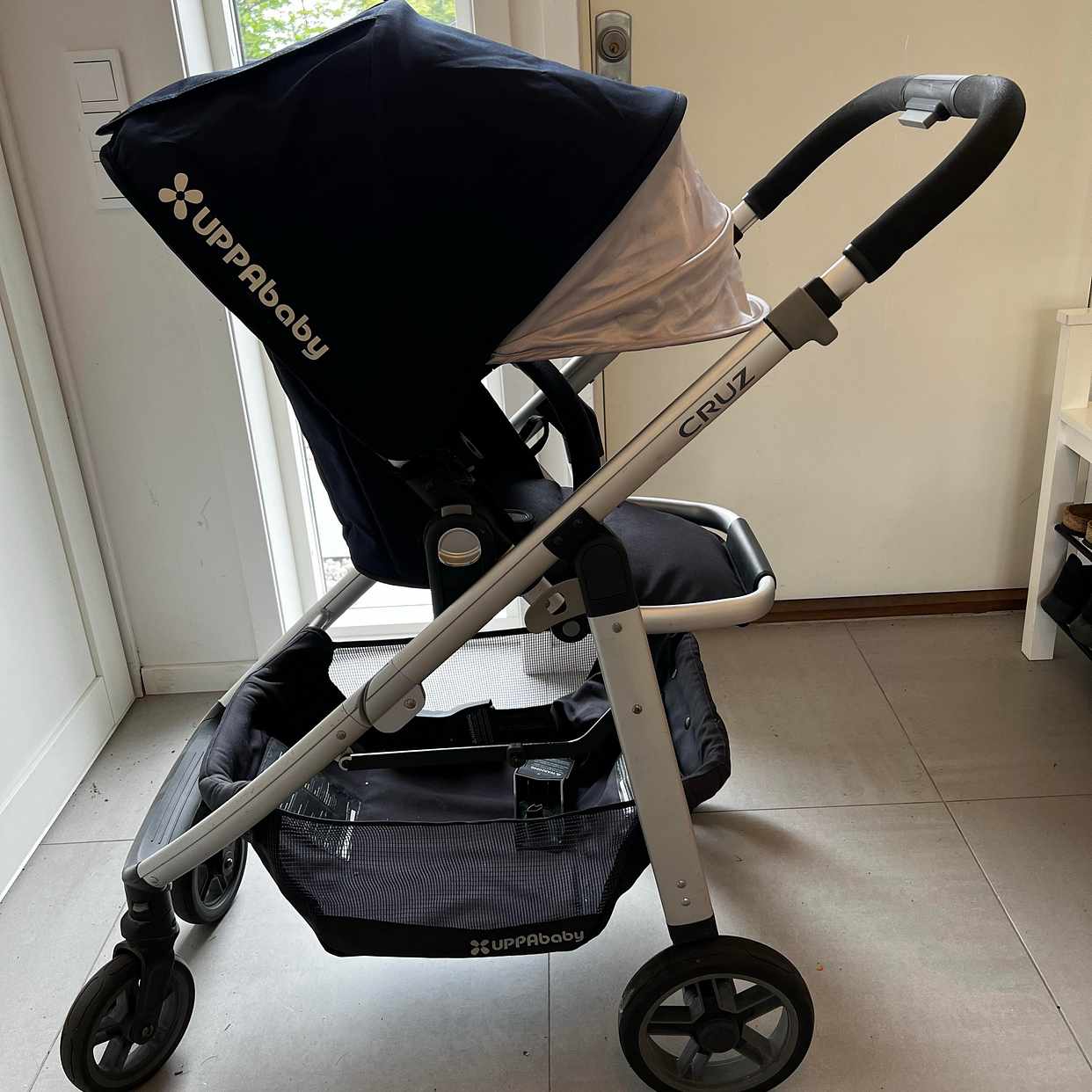 image of Uppababy Cruz barnvagn - Lerum