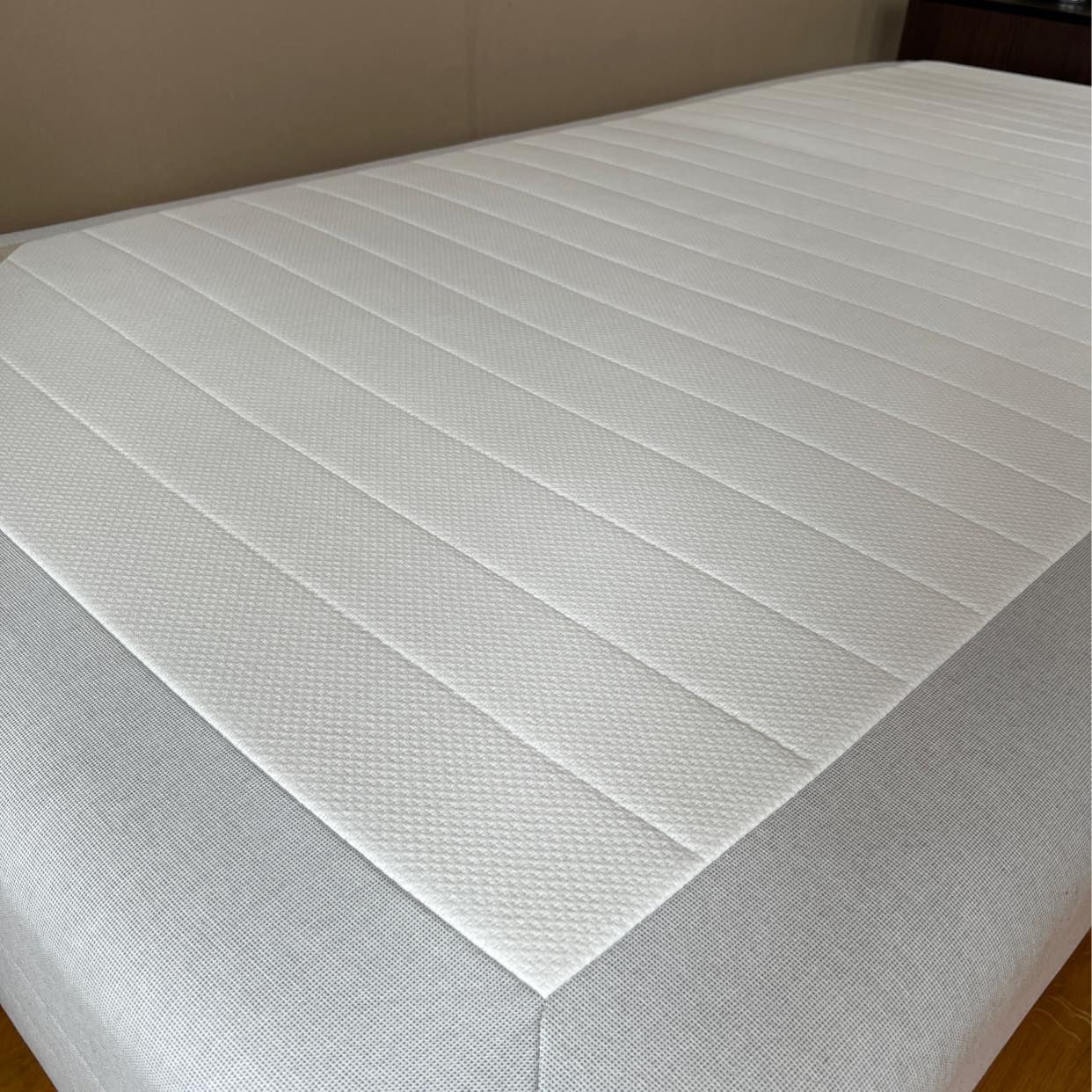 image of Giving away single bed - Solna