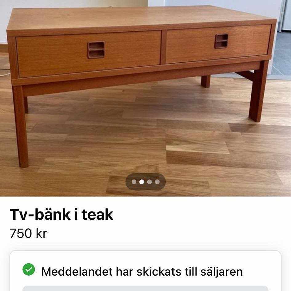 image of Tv-bänk - 