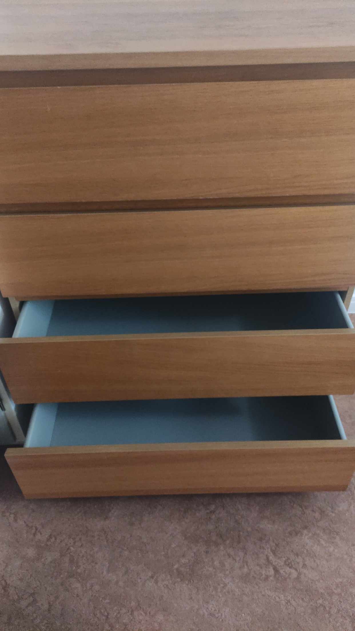 image of MALM Ikea 4 drawers - Stockholm