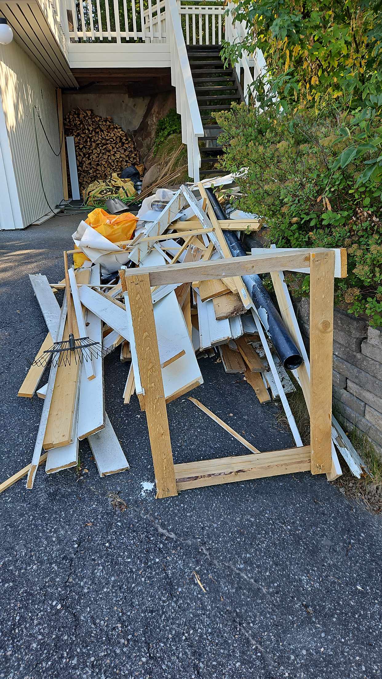image of Avfall efter renovering - Sollentuna