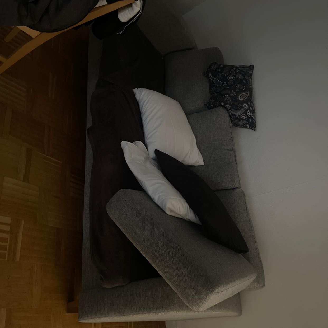 image of Moving 4 stuffs - 