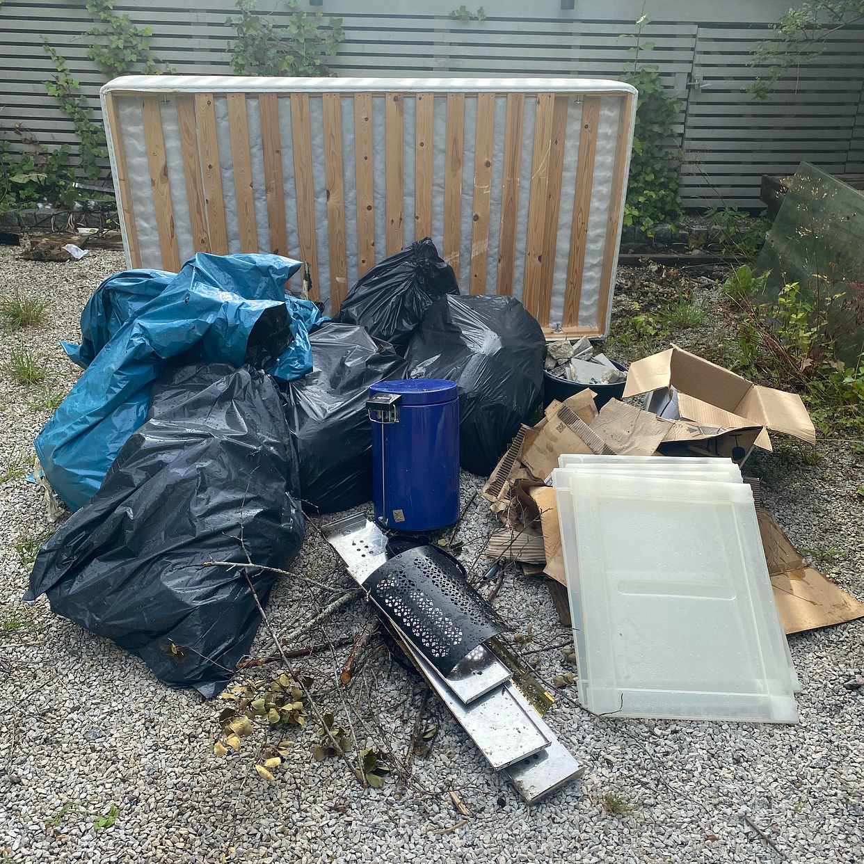 image of Kartong trädgårdsavf. Mm - Bromma
