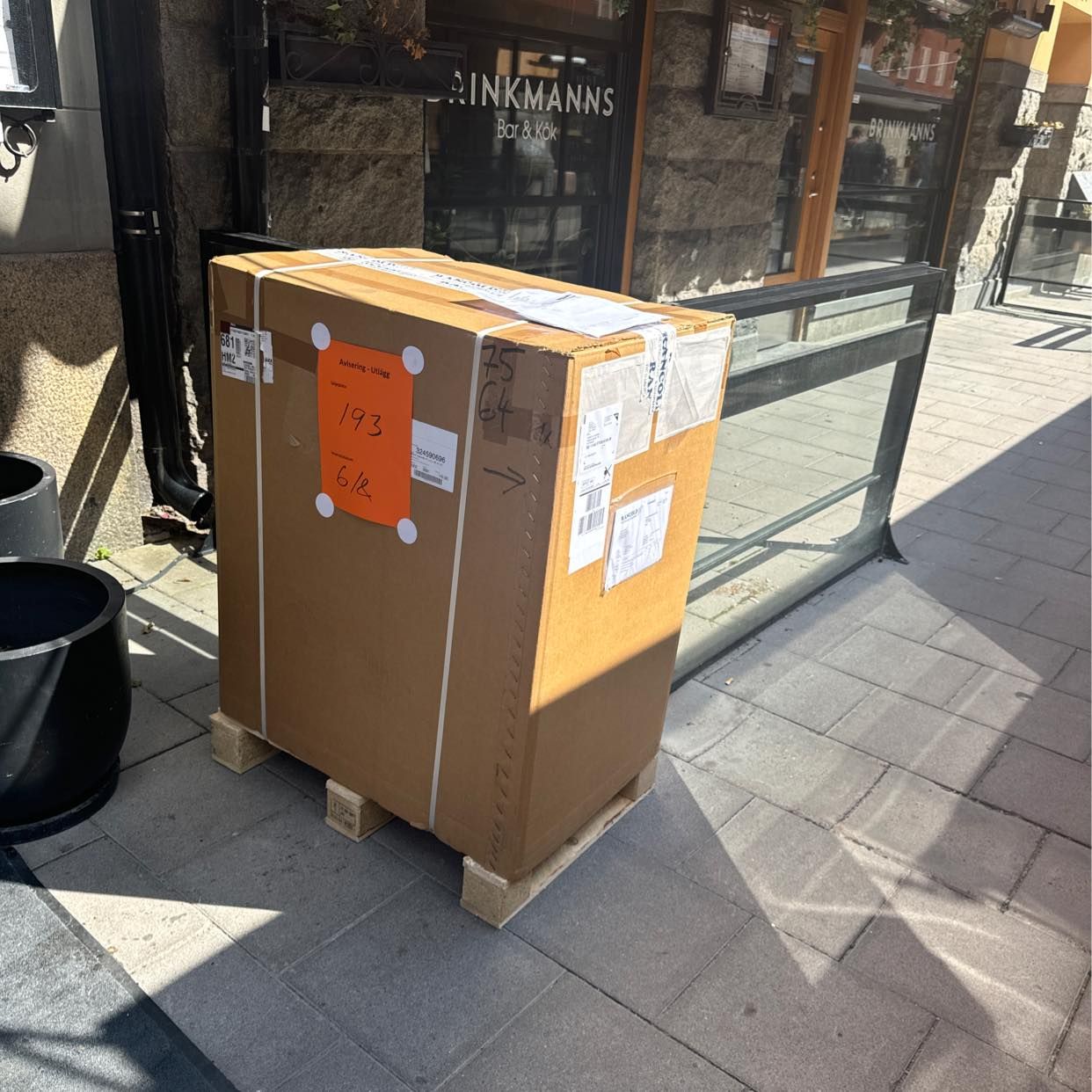 image of Flytta ner pasta maskin - 