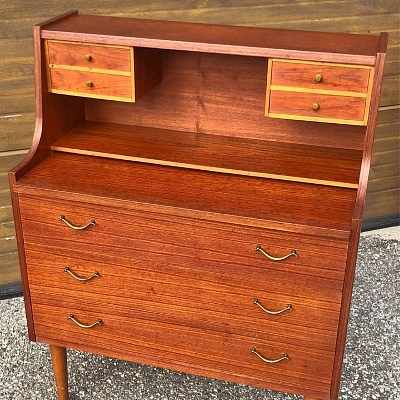 image of Sminkbord/sekretär teak - 