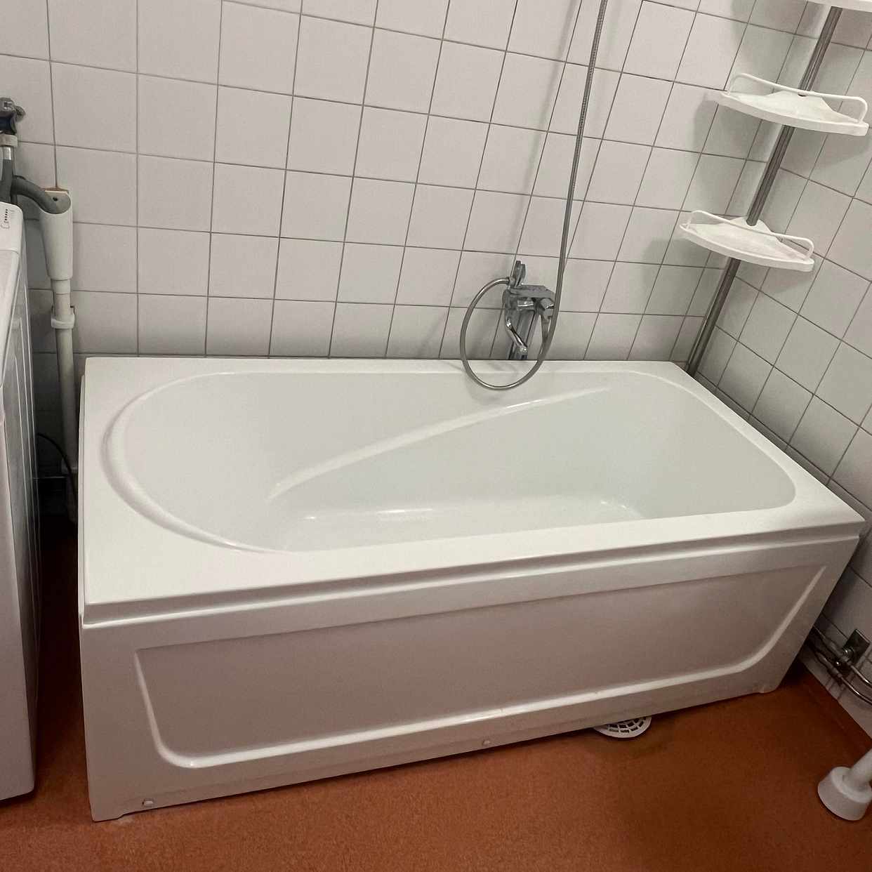 image of Tvättmaskin, badkar 🛁 - Bromma