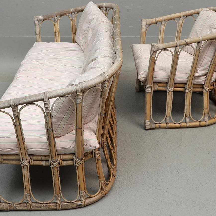 image of Frakta trädgårdsmöbler - 