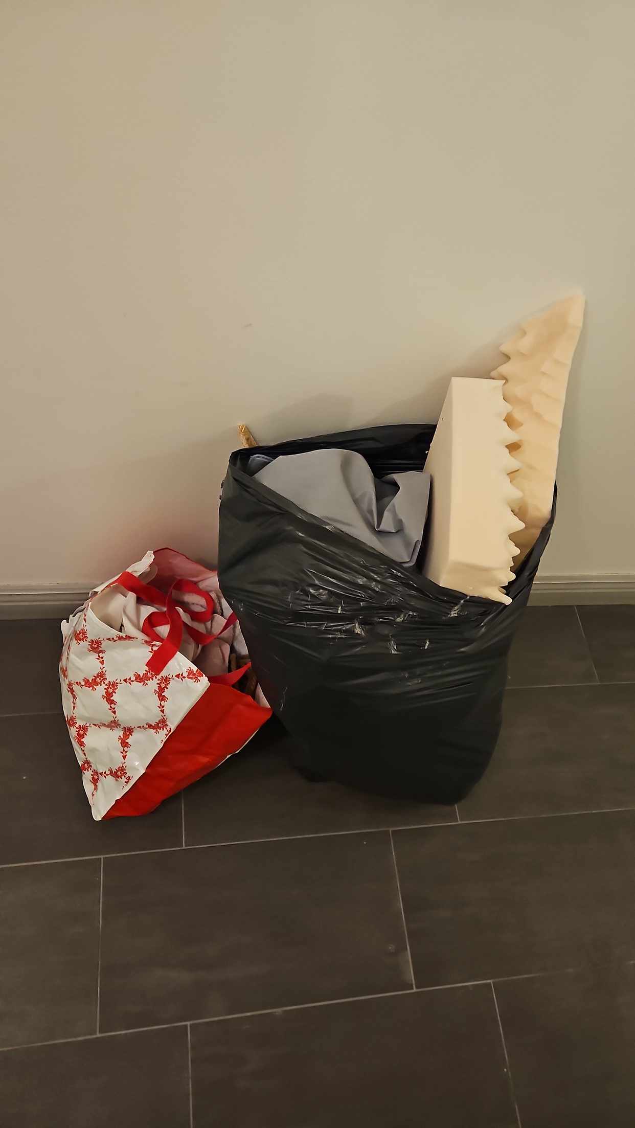 image of Byggavfall och textil - Stockholm