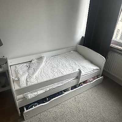 image of Barnsäng med madrass - 