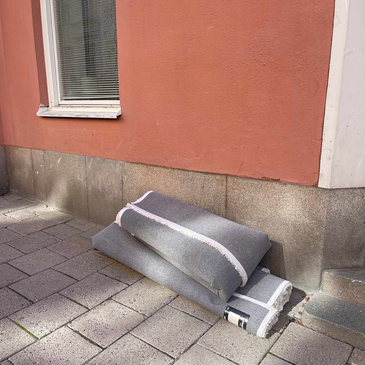 image of Slänga 2 mattor - 2 x 3 m - Stockholms Stad