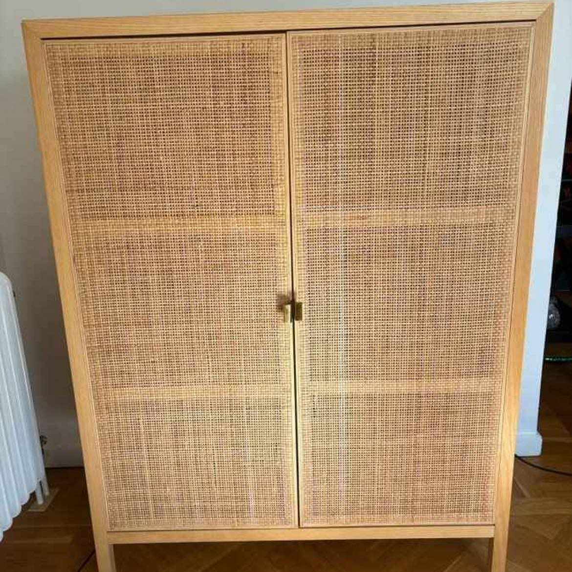 image of Hämta och lämna skåp - 