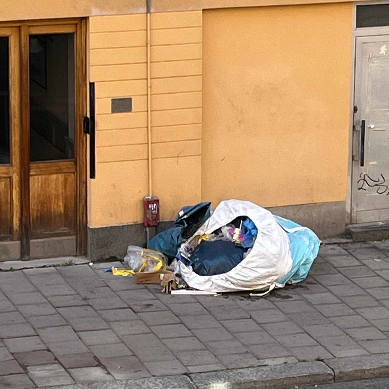 image of Un recycled plastic bag - Södermalm