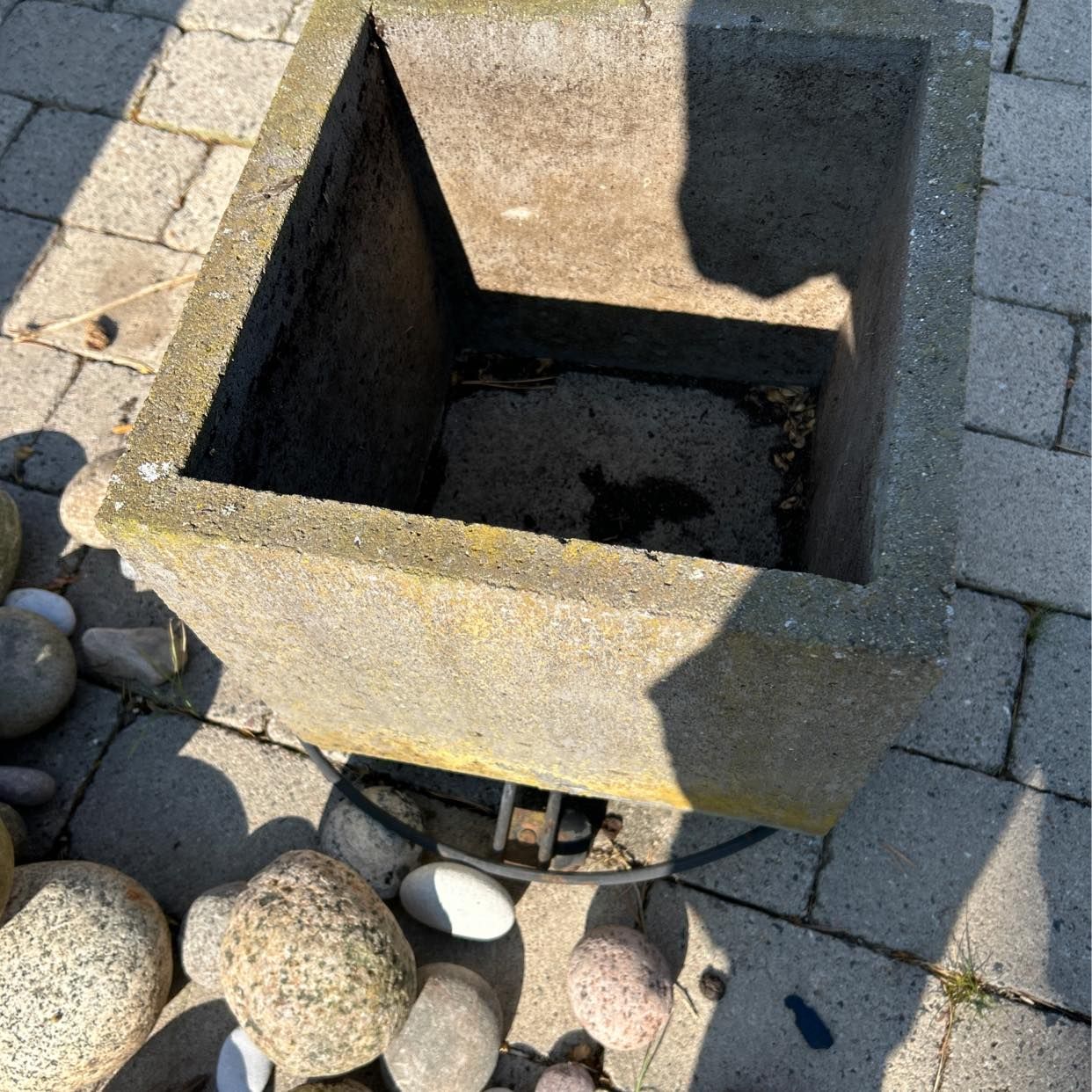 image of 5 st cementkrukor - Höllviken