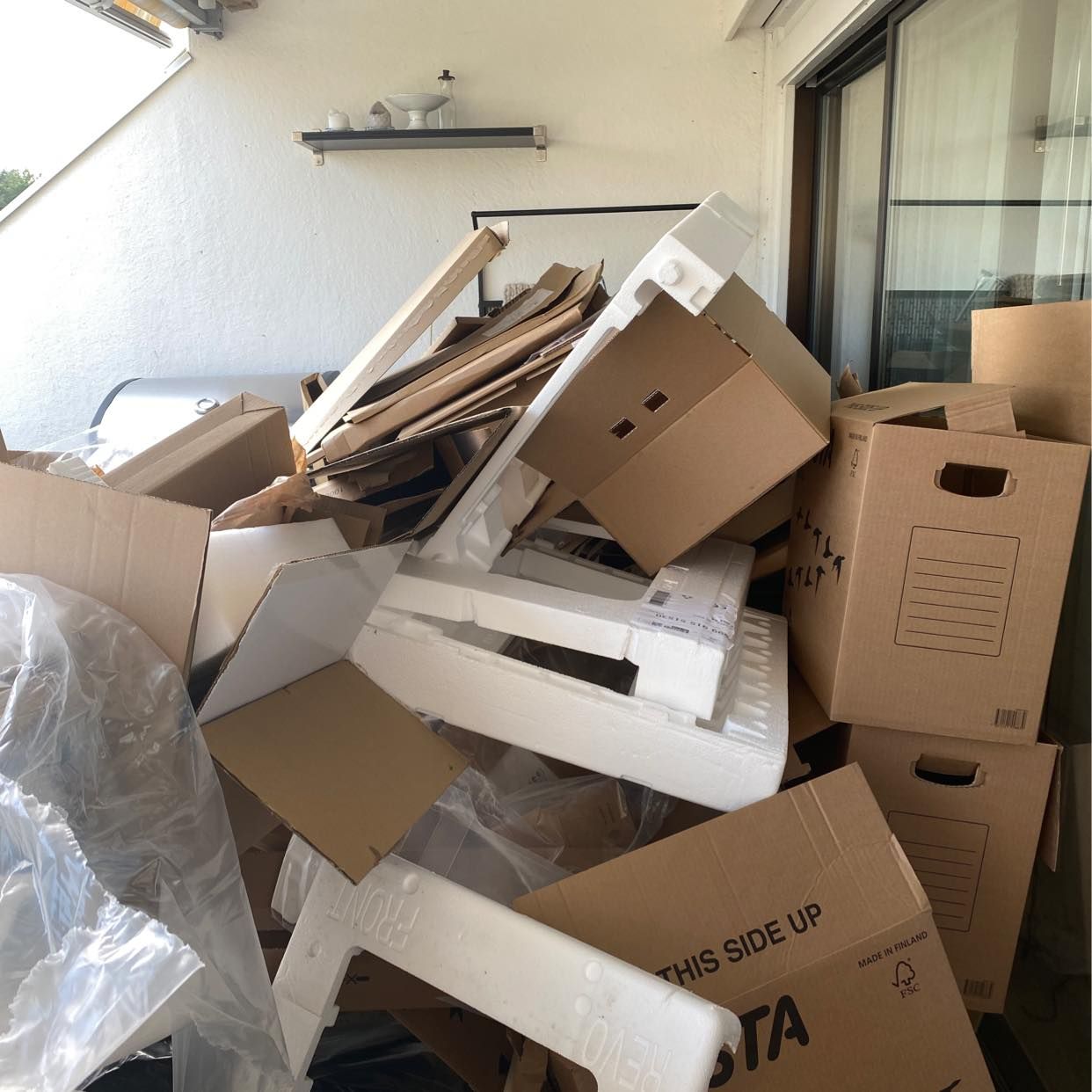 image of Hämta papp och plast - Upplands Väsby
