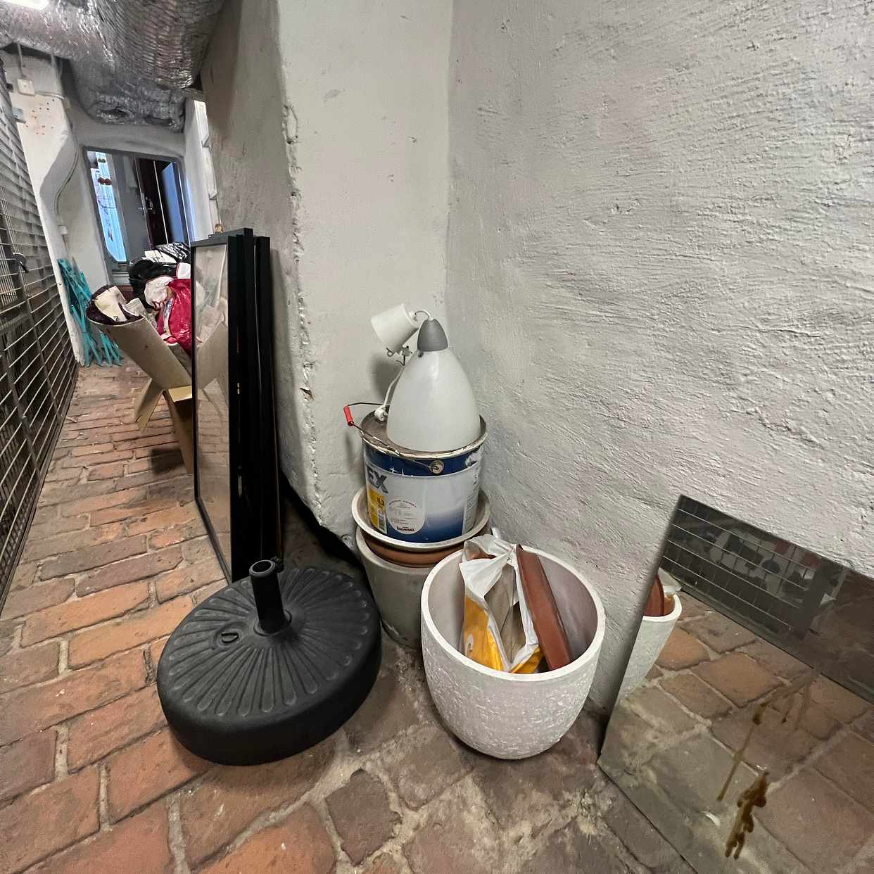 image of Recycle ♻️ osorterat! - Stockholm