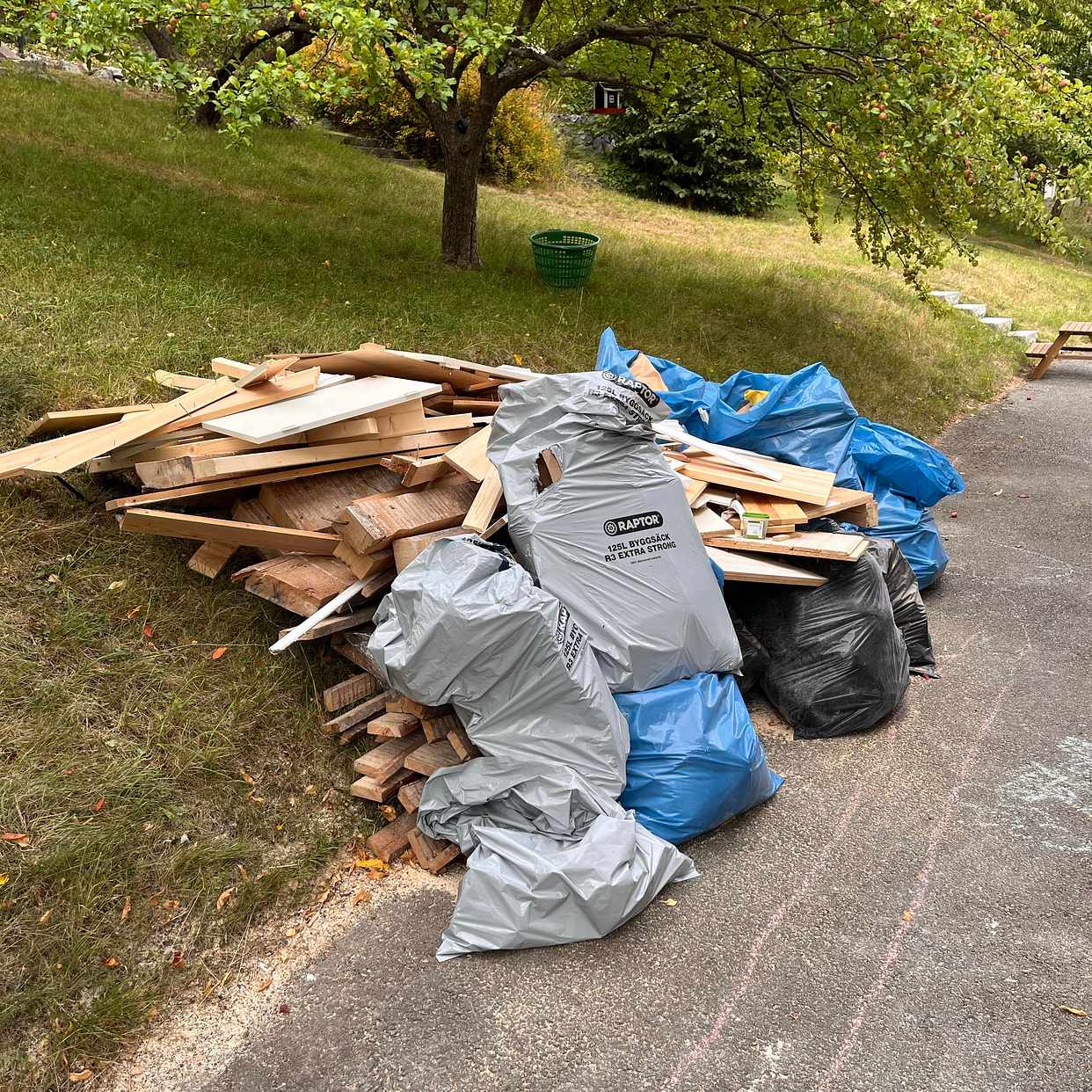 image of Trä+gips/puts - Saltsjöbaden