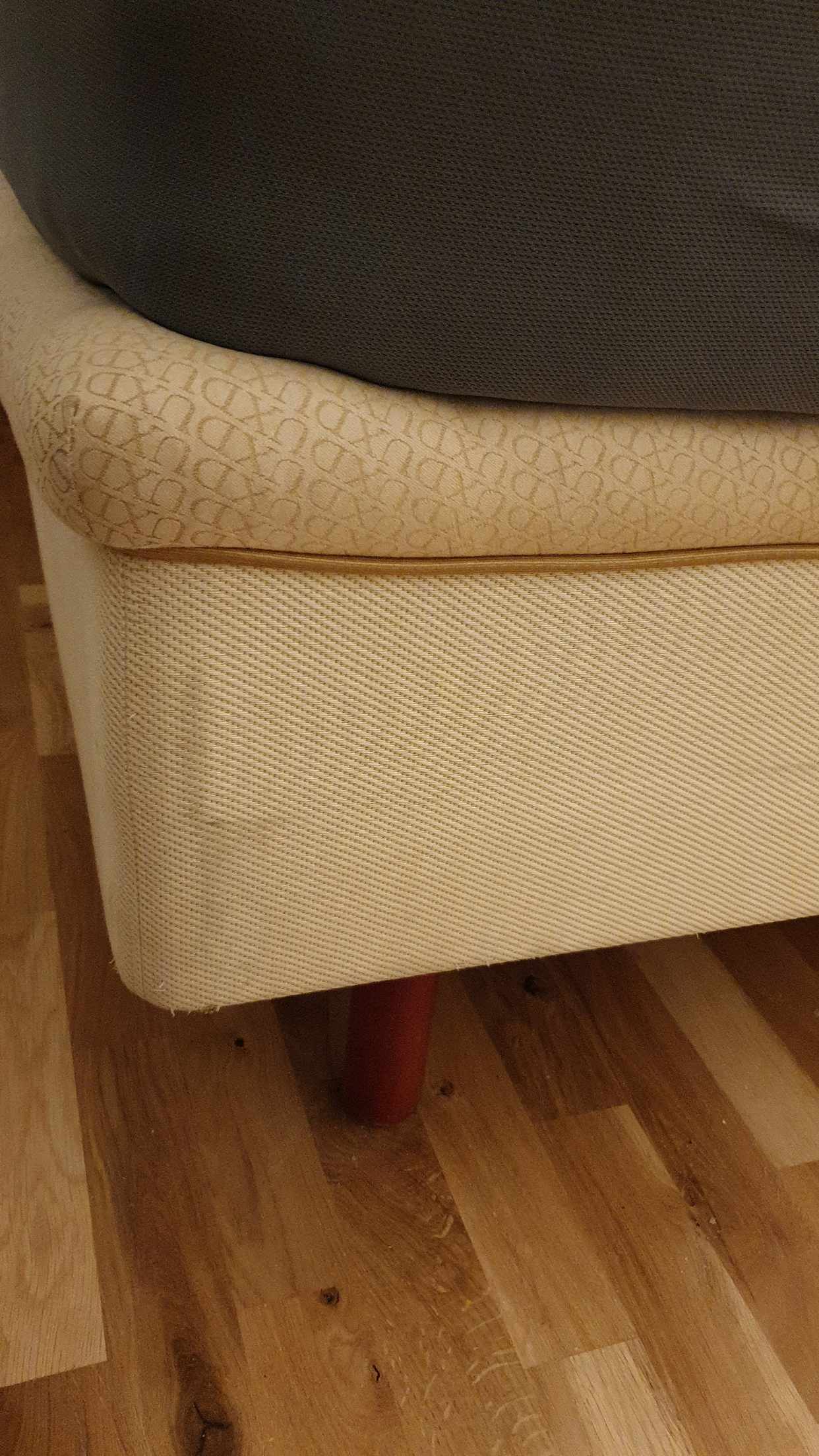 image of Säng 160x200 - Farsta