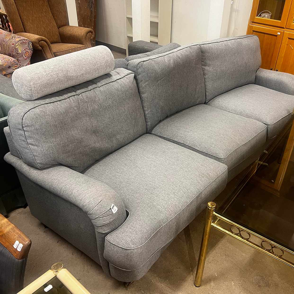 image of 1 soffa, 1matta, 1 stol - 