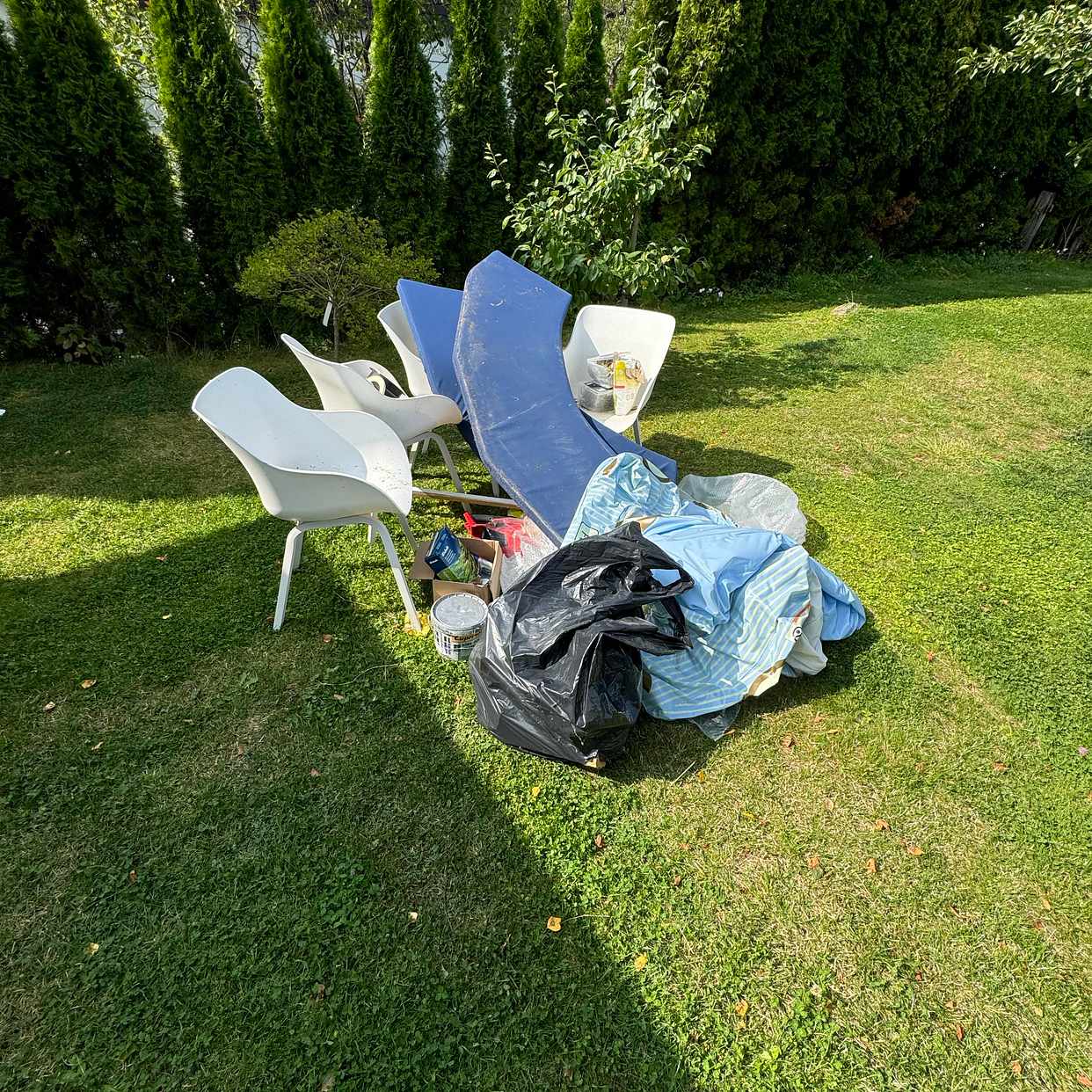 image of slänga allt dörr och skrä - Lidingö