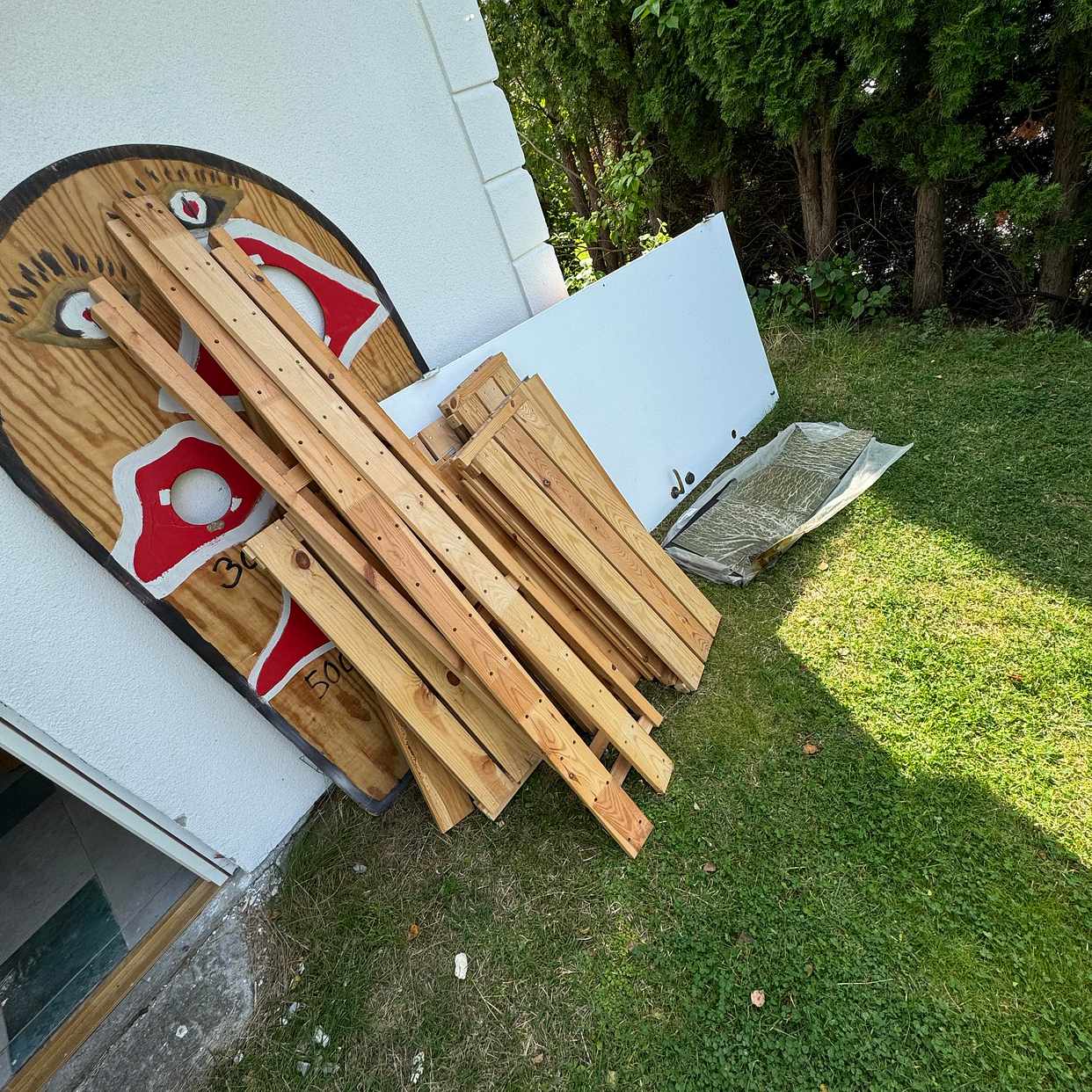 image of slänga allt dörr och skrä - Lidingö