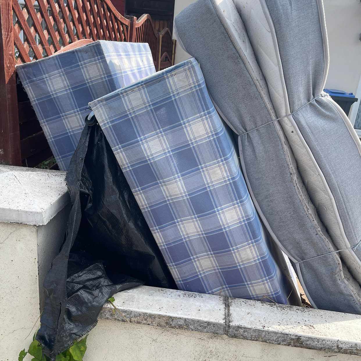 image of Take to recycling centre - London