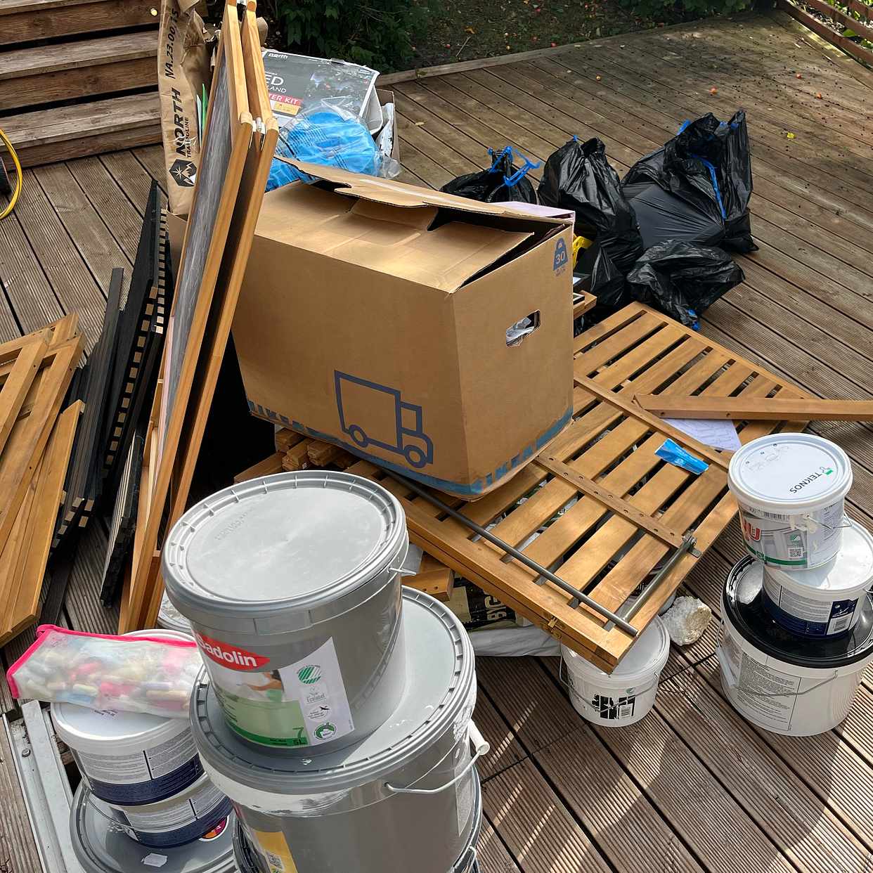 image of Lämna sortera återvinning - Lidingö