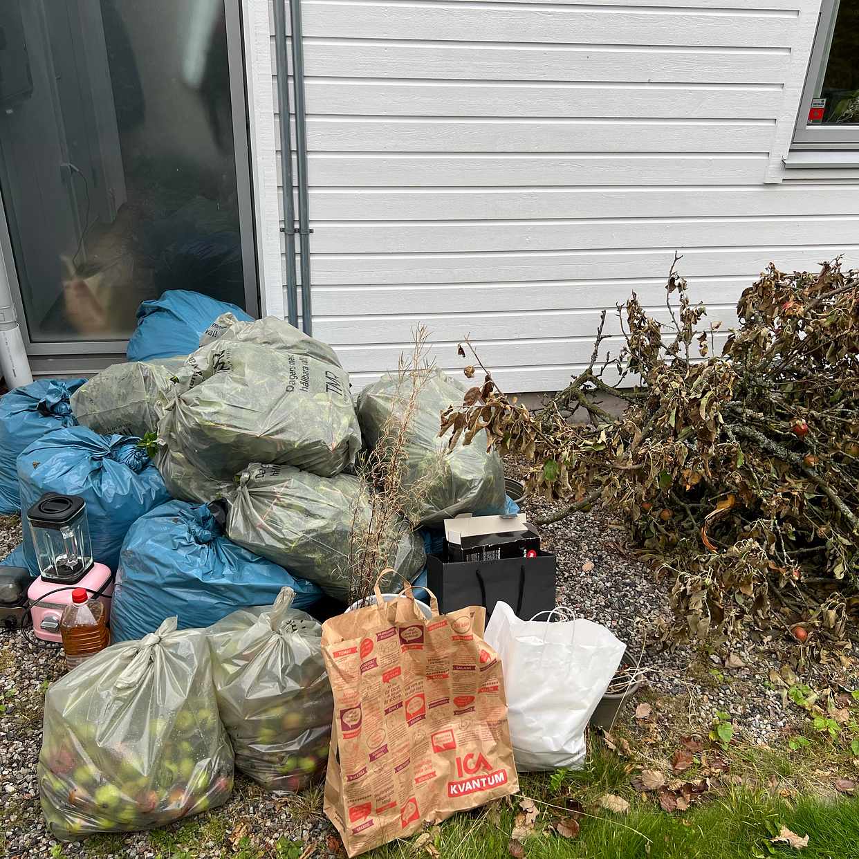 image of Trädgårdsavfall - Hovås