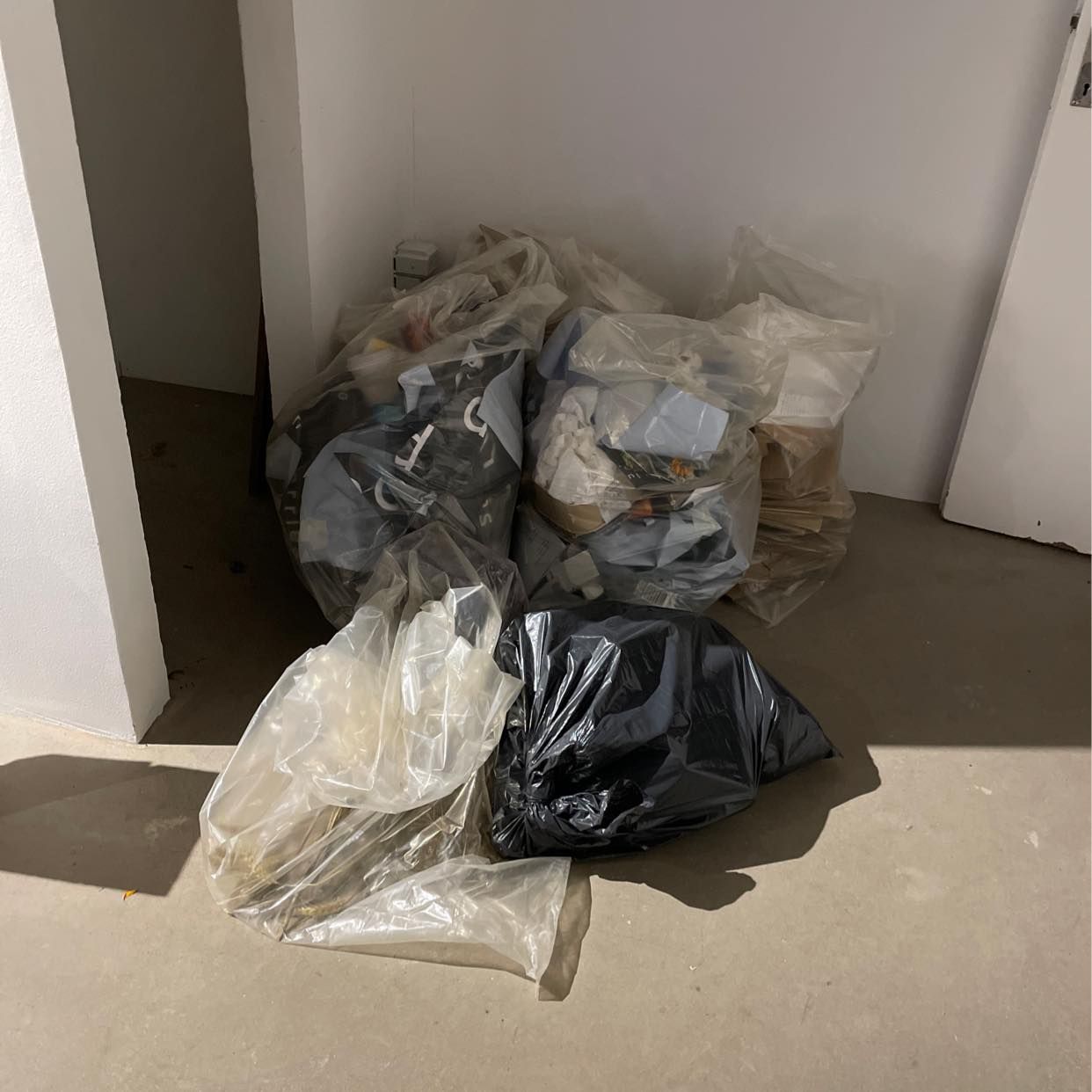 image of Recycle 5 trash bags - Stockholm