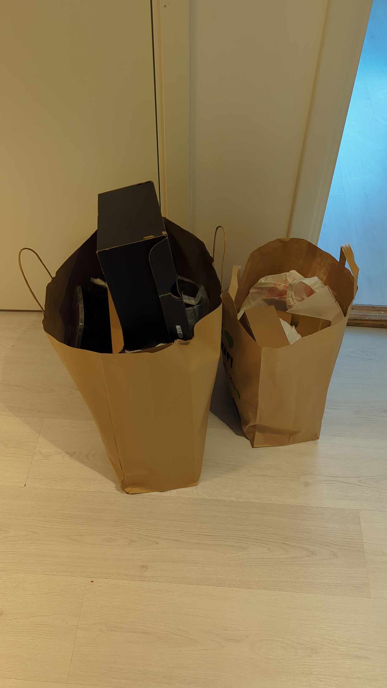 image of Remove assorted recycling - Solna