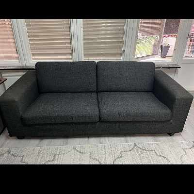 image of A sofa set 2+2+1+1 - 