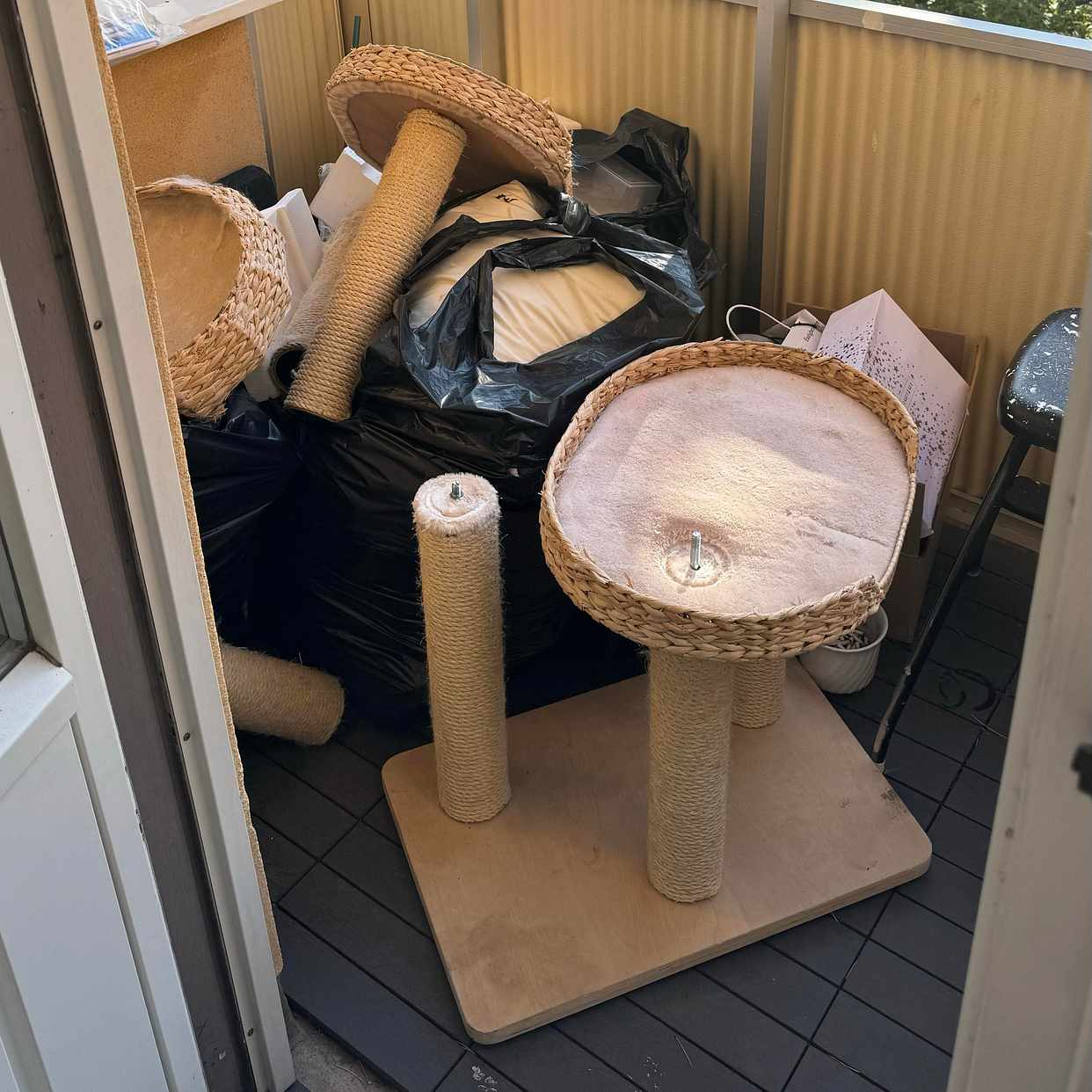 image of Bortforsling av skräp - Stockholm