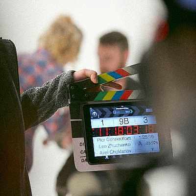 image of Filmtechnik hochtragen - 