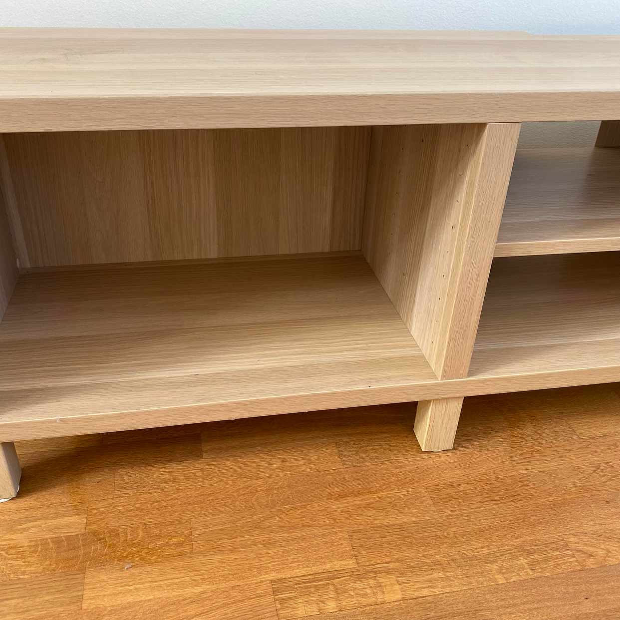 image of Gratis Ikea bänk - Stockholm