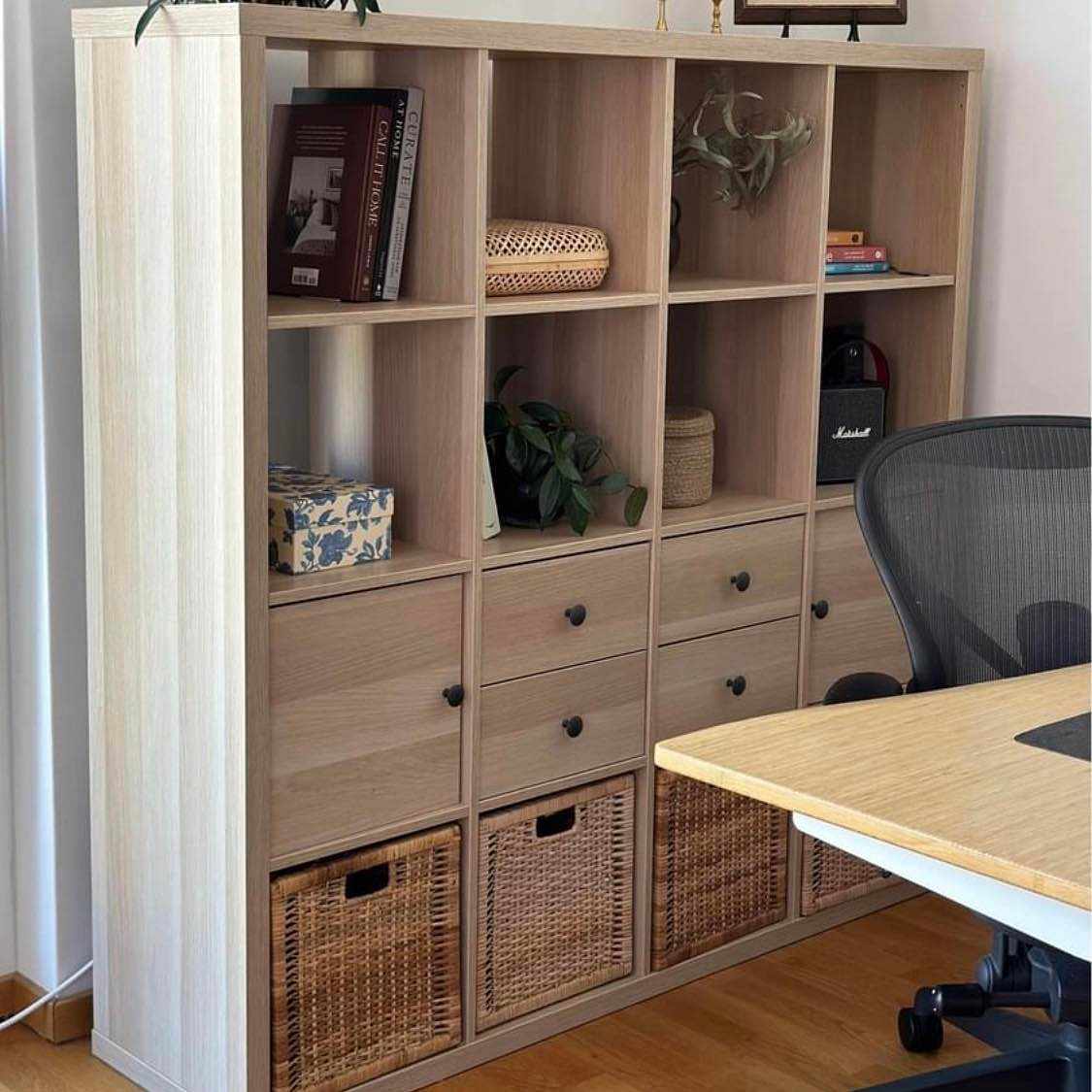 image of Moving storage unit - 