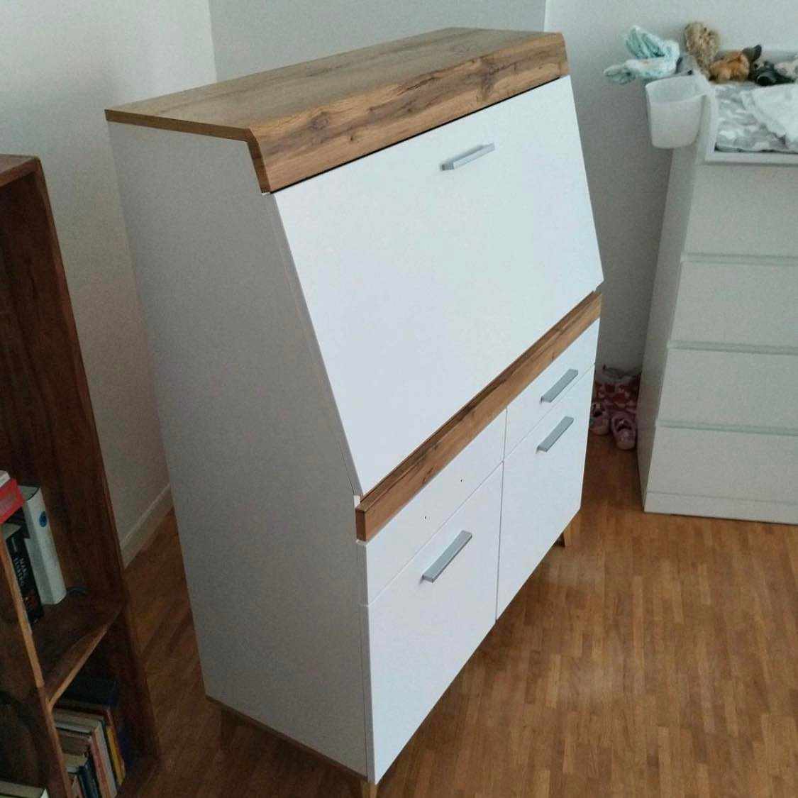 image of Computerschrank umziehen - 