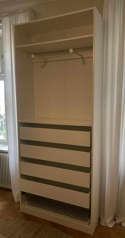 image of garderob IKEA PAX vit 236 - 