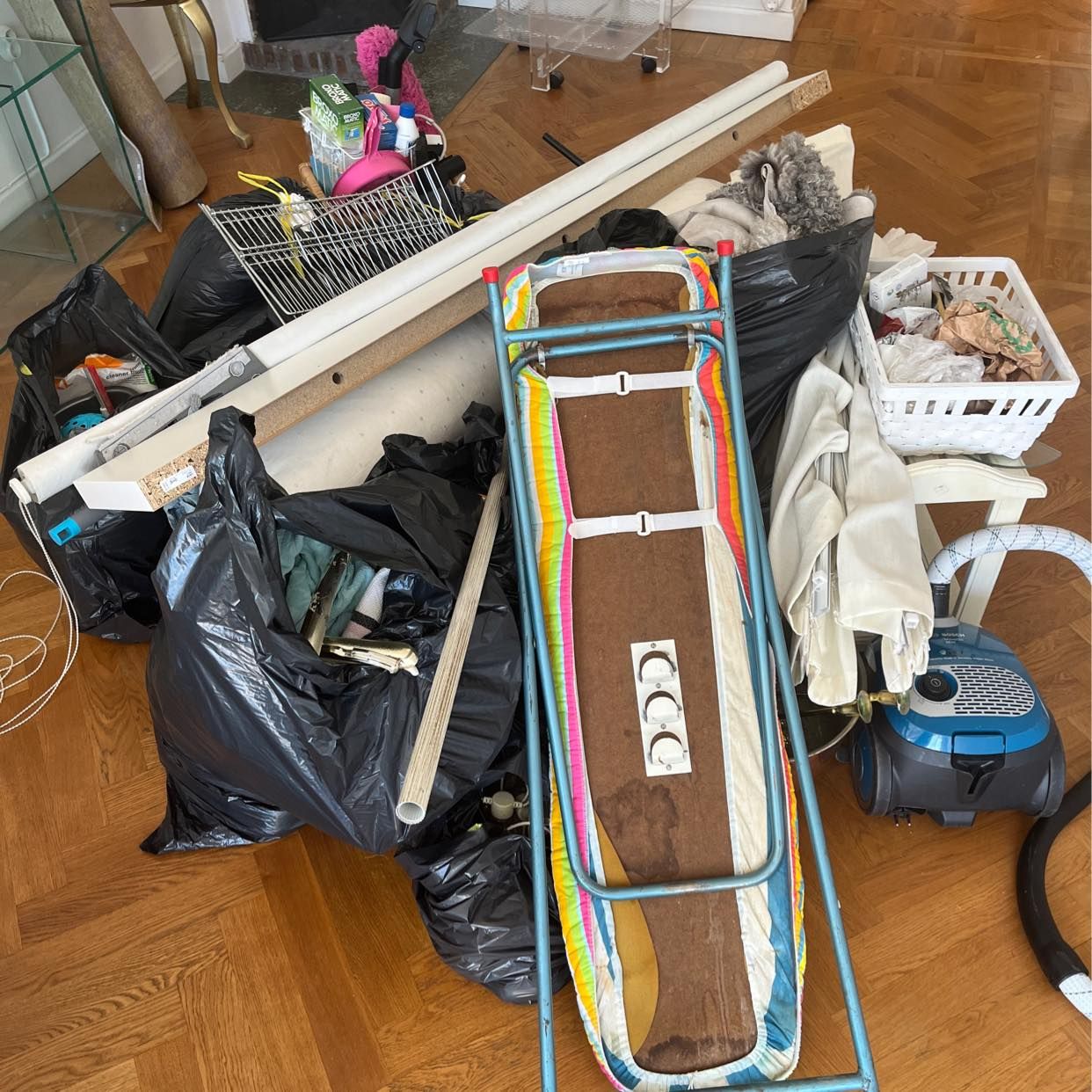 image of Bags of unsorted stuff - Östermalm