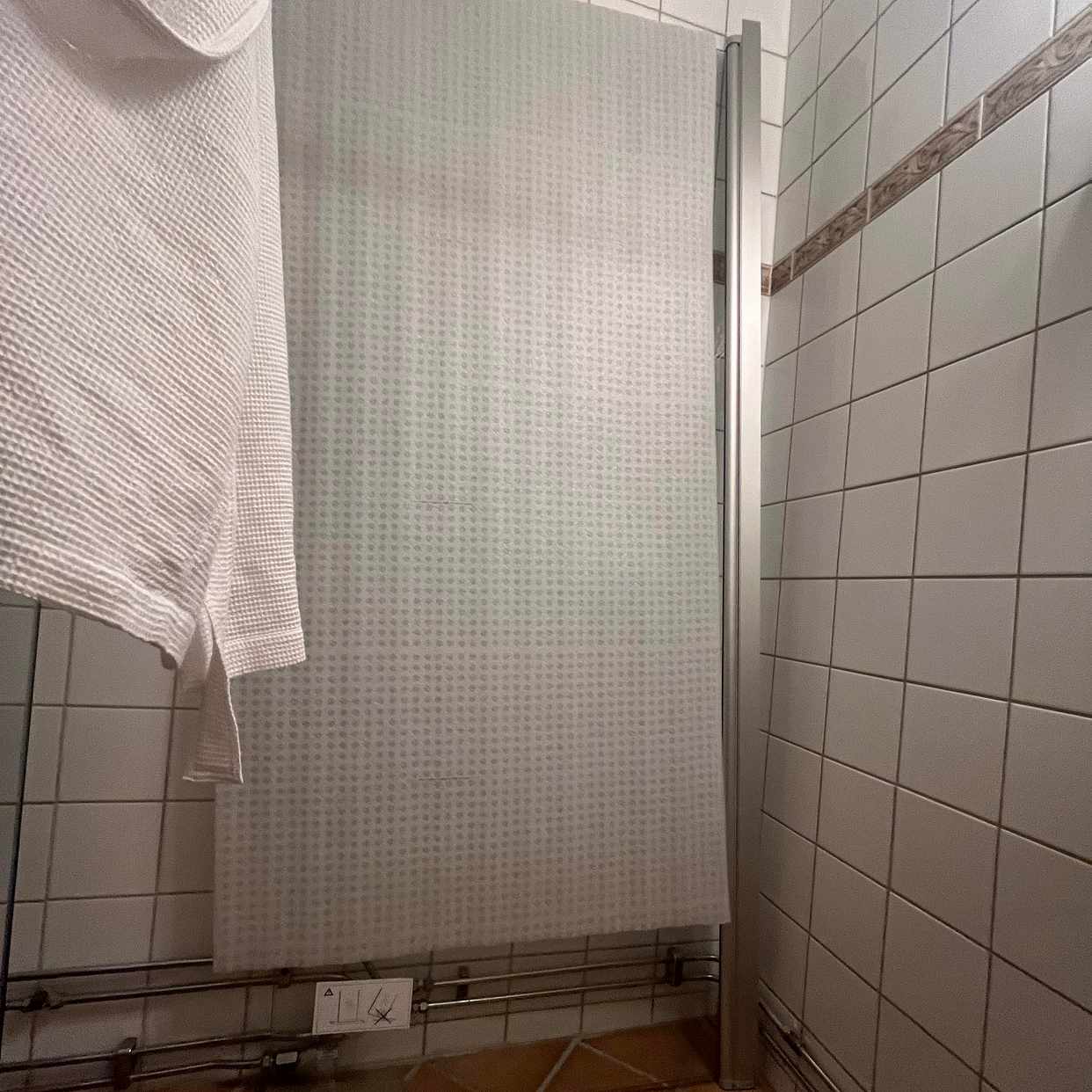 image of IKEA duschdörr (oppejen) - Stockholm