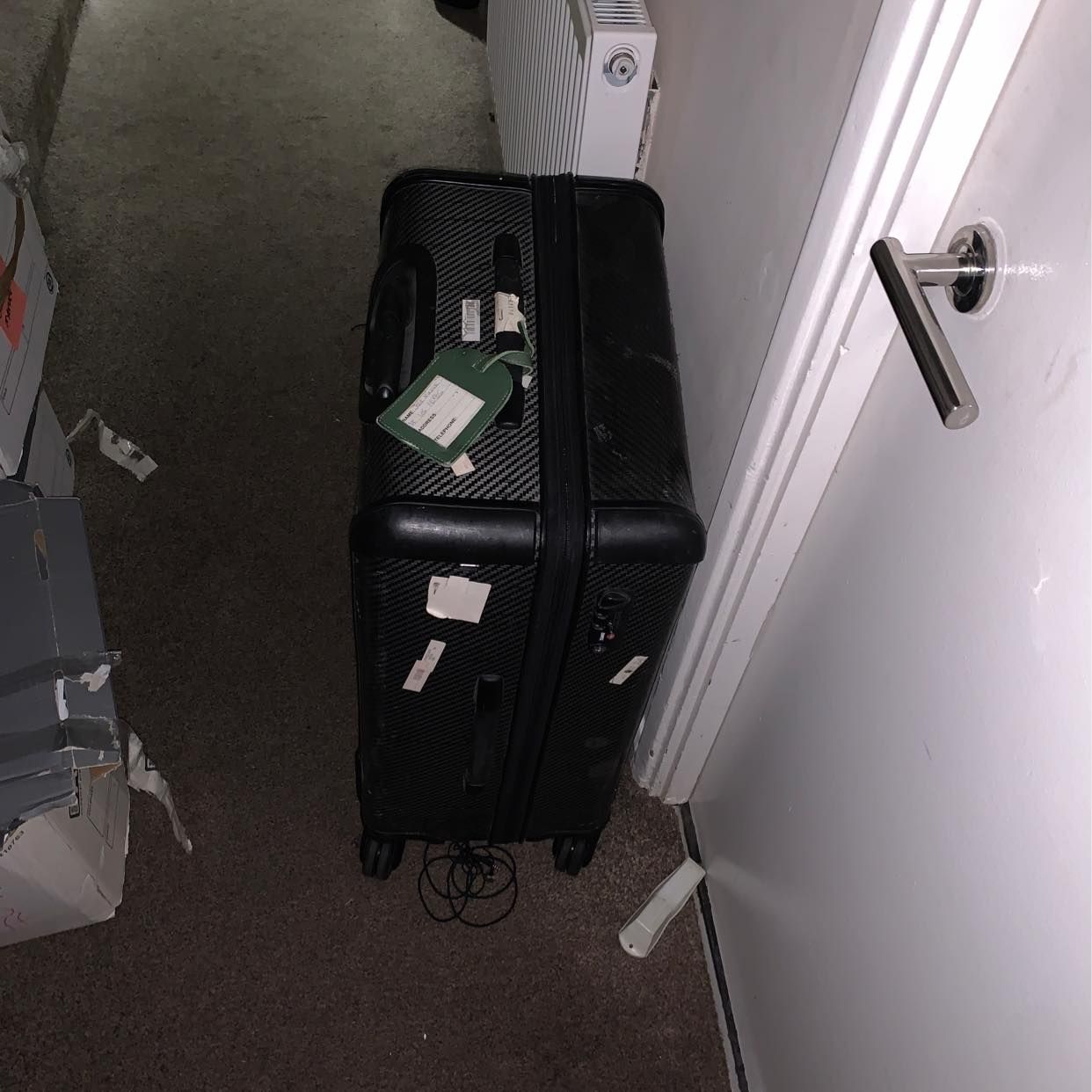 image of Boxes, suit case, guitar - 