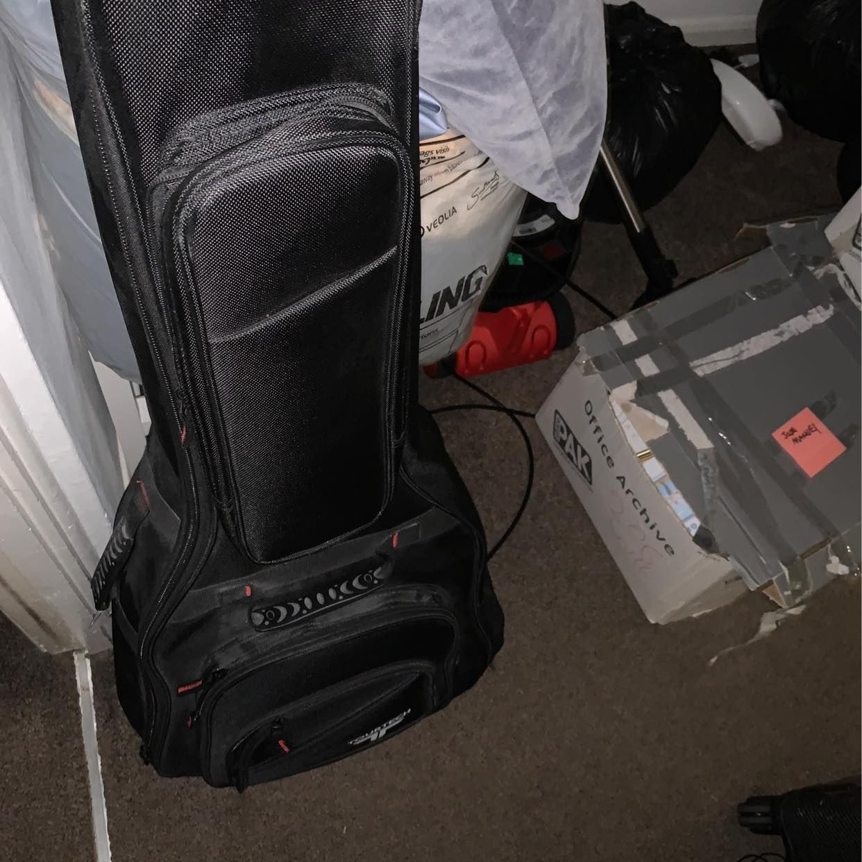 image of Boxes, suit case, guitar - 