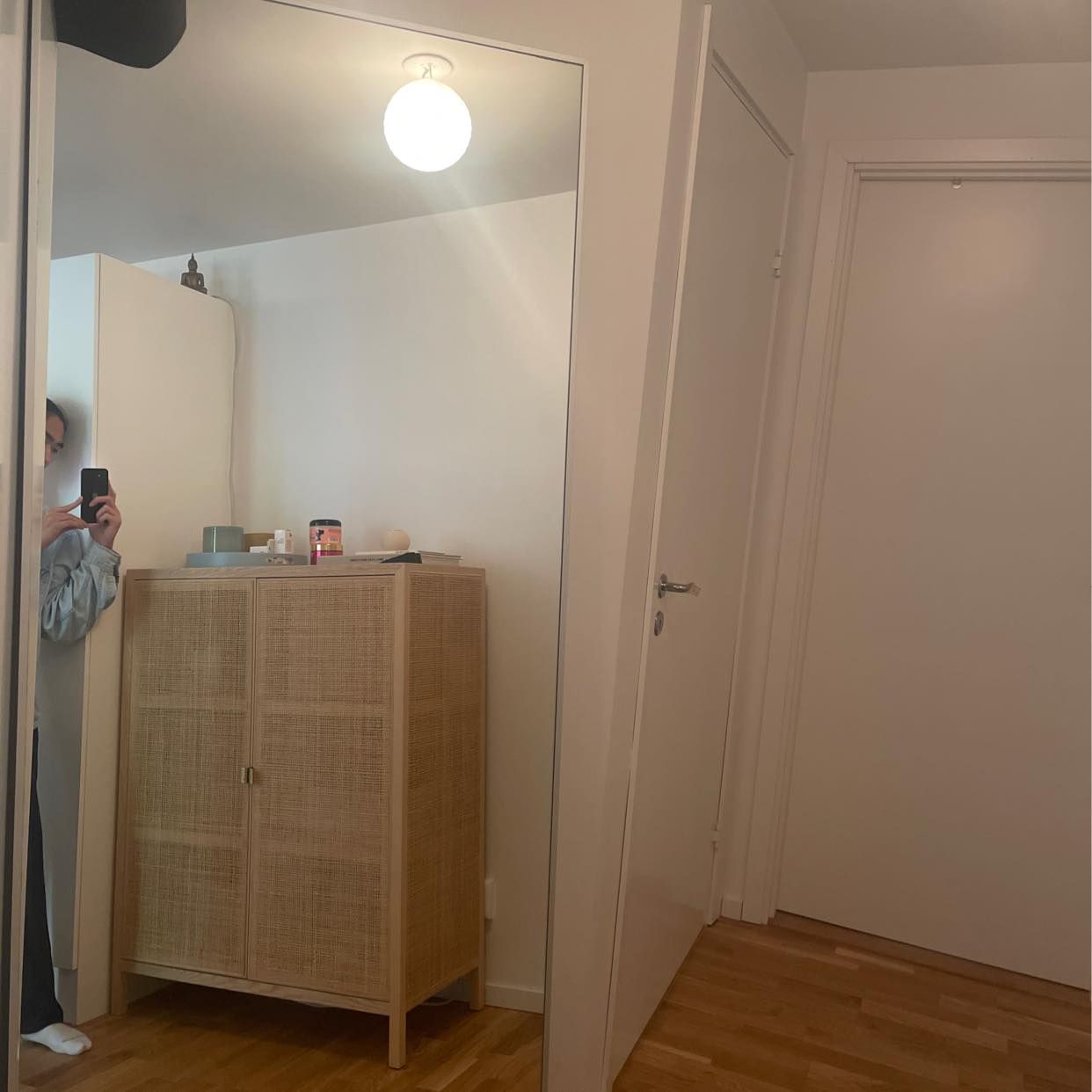 image of Ikea spegel Hovet - Hägersten