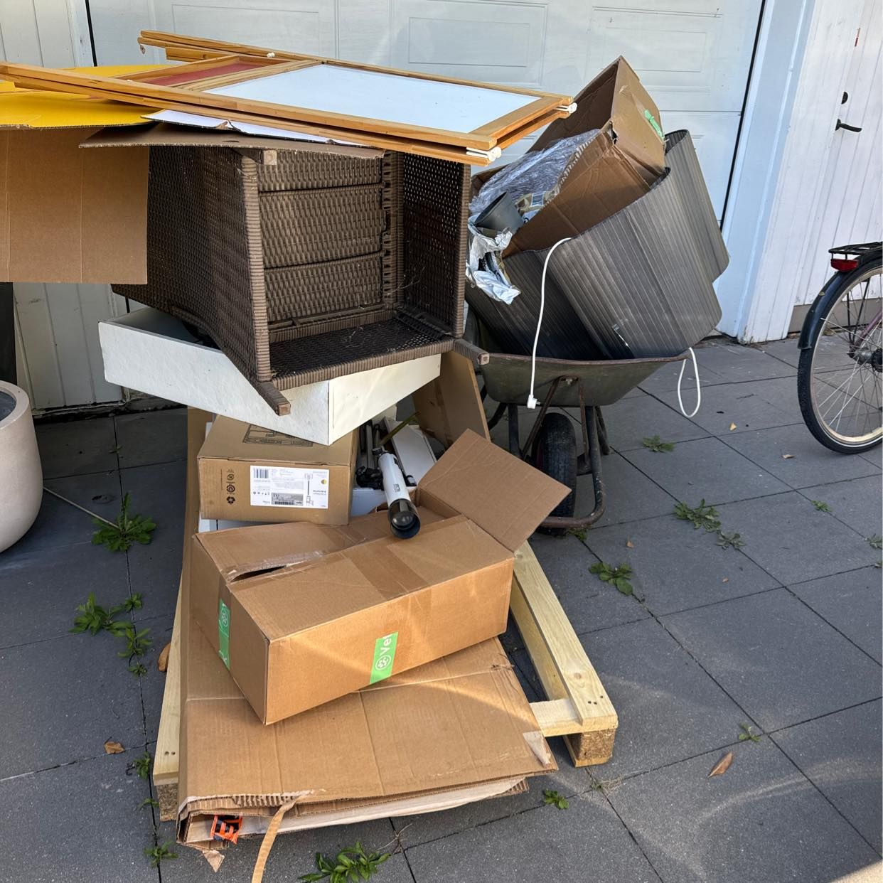 image of Waste - Limhamn