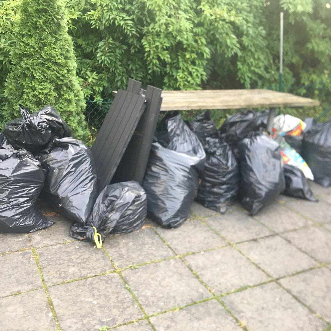 image of 25 säckar trädgårdsavfall - Solna