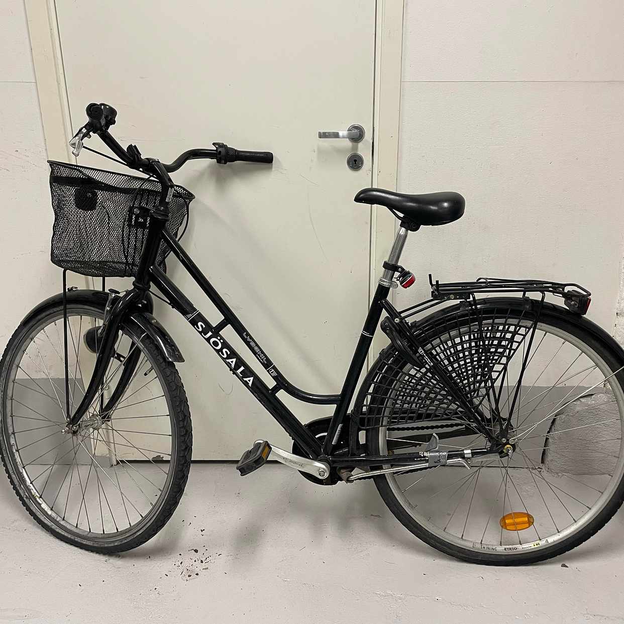 image of Cykel bortskänkes - Stockholm