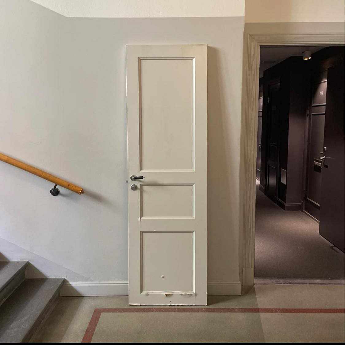 image of Hämta och lämna innerdörr - 