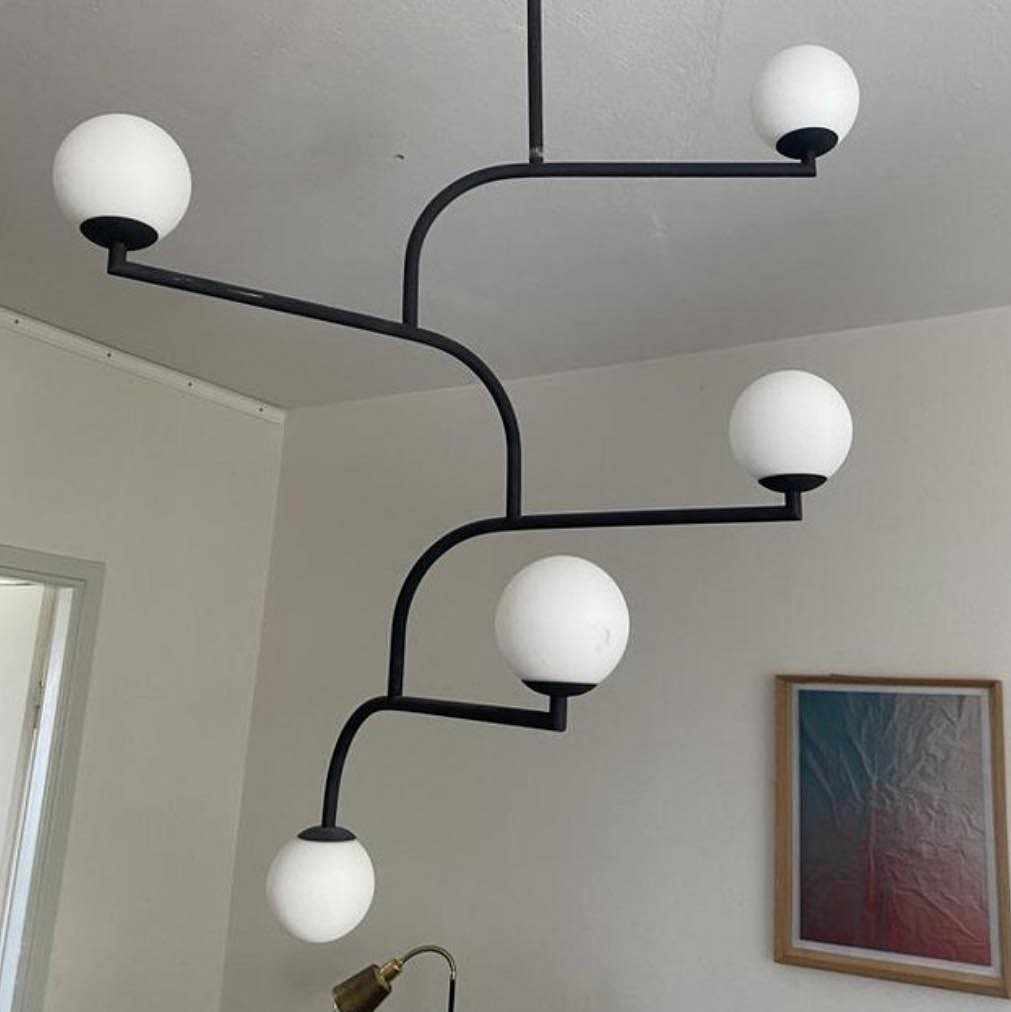 image of Move lamp and poster - 