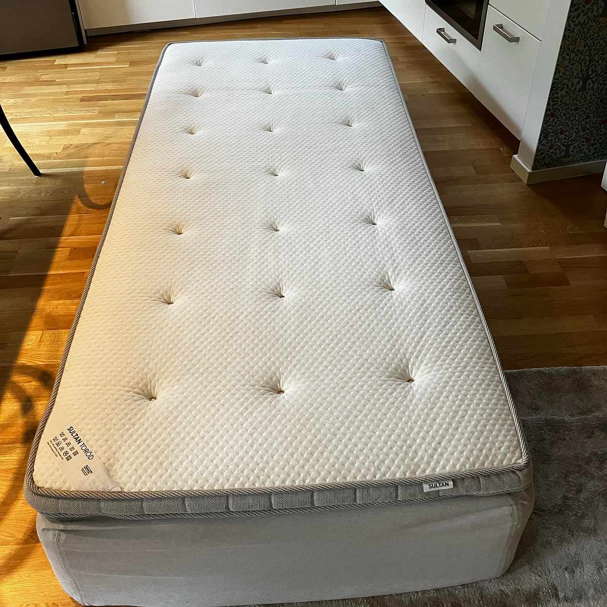 image of 90-säng IKEA Sultan - Stockholm
